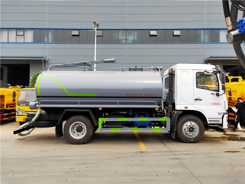 東風(fēng)牌10方12方吸糞車(chē)